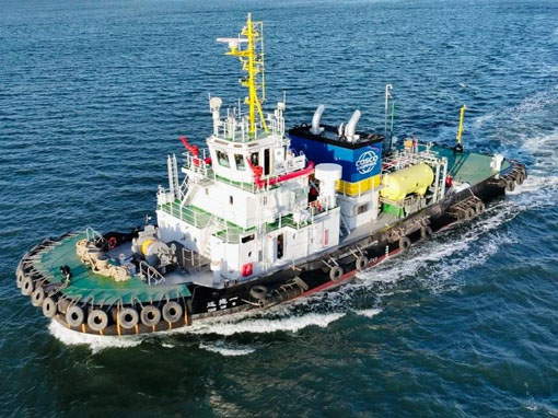 COSCO 5500HP Ammonia-Powered Port Operation Marine Equipment